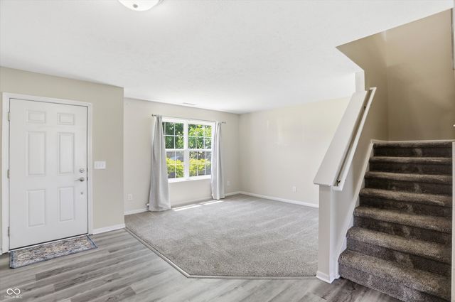 10802 Pleasant View Lane, Fishers, IN 46038
