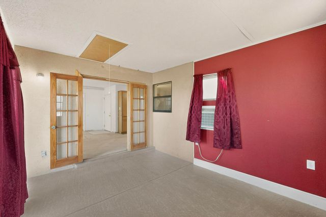 1 El Tigre Drive, Los Lunas, NM 87031