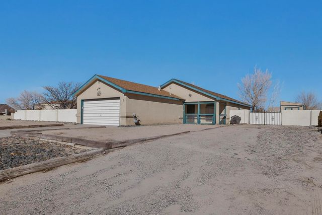 1 El Tigre Drive, Los Lunas, NM 87031