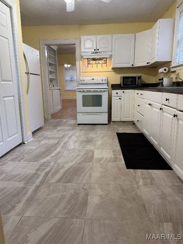 2800 WINDSOR Avenue, Montgomery, AL 36109