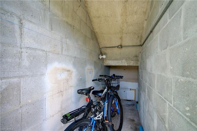 402 SE 42nd TER 3, Cape Coral, FL 33904