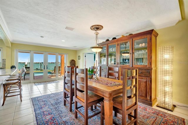 6361 4TH PALM POINT, St Pete Beach, FL 33706