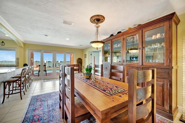 6361 4TH PALM POINT, St Pete Beach, FL 33706