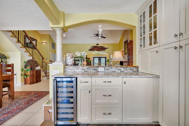 6361 4TH PALM POINT, St Pete Beach, FL 33706