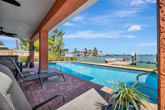 6361 4TH PALM POINT, St Pete Beach, FL 33706