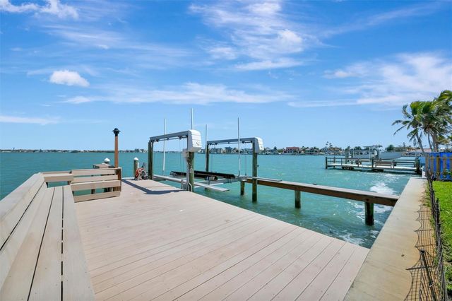 6361 4TH PALM POINT, St Pete Beach, FL 33706