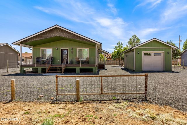 2231 SITGREAVES Drive, Overgaard, AZ 85933