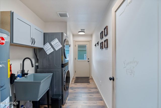 2231 SITGREAVES Drive, Overgaard, AZ 85933