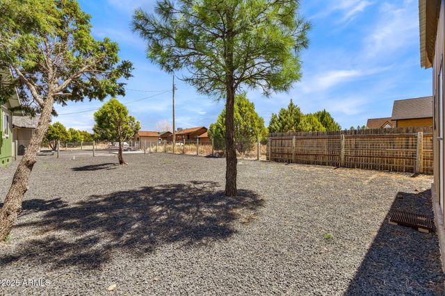 2231 SITGREAVES Drive, Overgaard, AZ 85933