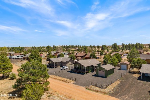 2231 SITGREAVES Drive, Overgaard, AZ 85933