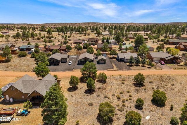 2231 SITGREAVES Drive, Overgaard, AZ 85933