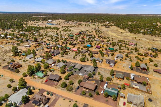 2231 SITGREAVES Drive, Overgaard, AZ 85933