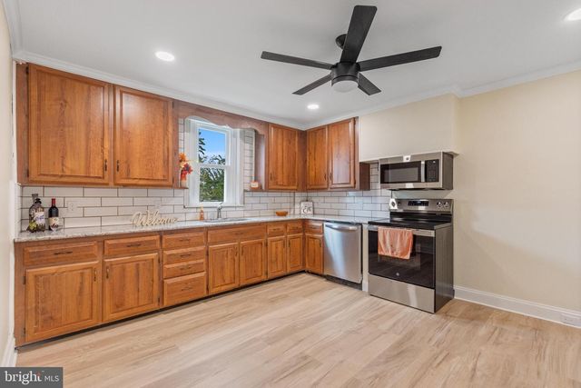 105 FAIRVIEW AVENUE, Waynesboro, PA 17268