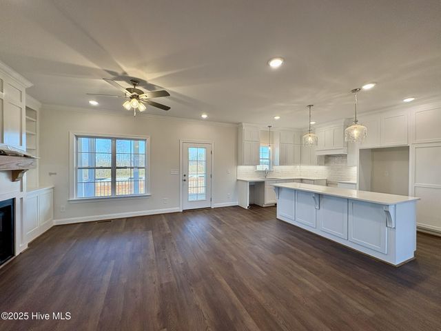 7515 Sweetwater Drive, Nashville, NC 27856