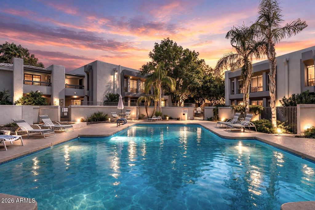 5201 N 24TH Street 107, Phoenix, AZ 85016