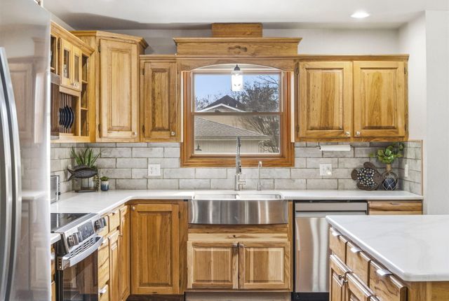 101 Birch Street, Blue Eye, MO 65611