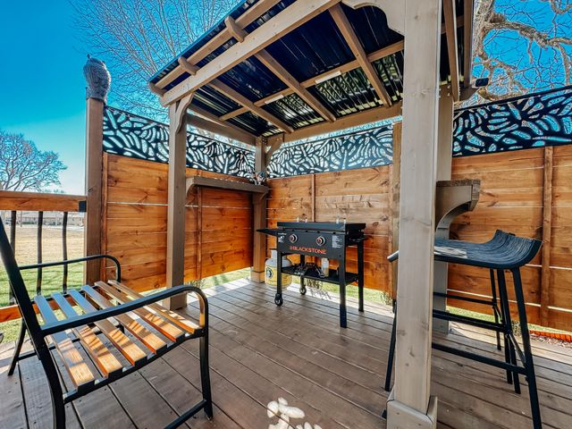 101 Birch Street, Blue Eye, MO 65611