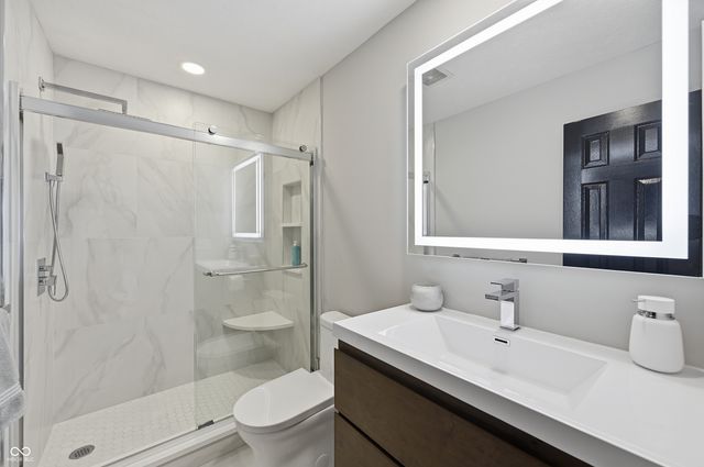 2526 N Alabama Street, Indianapolis, IN 46205
