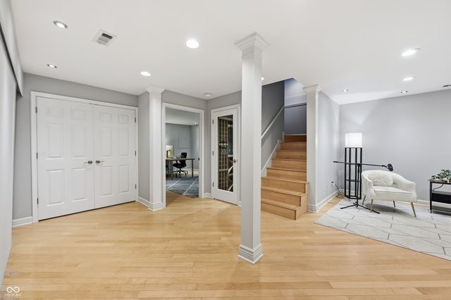 2526 N Alabama Street, Indianapolis, IN 46205
