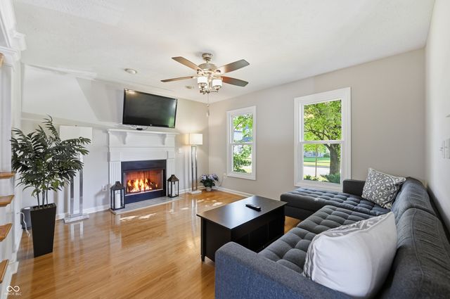 2526 N Alabama Street, Indianapolis, IN 46205