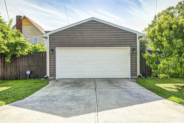 2526 N Alabama Street, Indianapolis, IN 46205