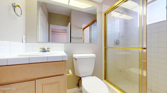 55 S TREVINO Road, Santa Teresa, NM 88008