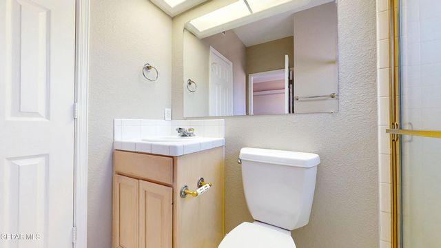 55 S TREVINO Road, Santa Teresa, NM 88008