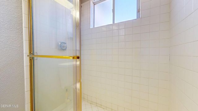 55 S TREVINO Road, Santa Teresa, NM 88008