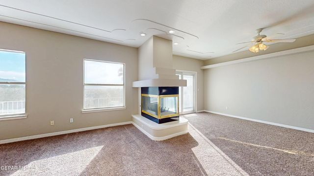 55 S TREVINO Road, Santa Teresa, NM 88008