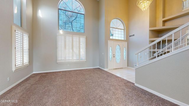 55 S TREVINO Road, Santa Teresa, NM 88008