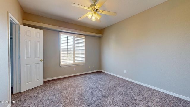 55 S TREVINO Road, Santa Teresa, NM 88008