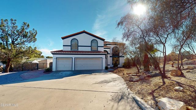 55 S TREVINO Road, Santa Teresa, NM 88008