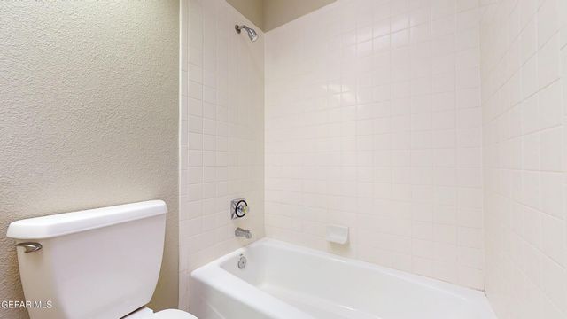 55 S TREVINO Road, Santa Teresa, NM 88008