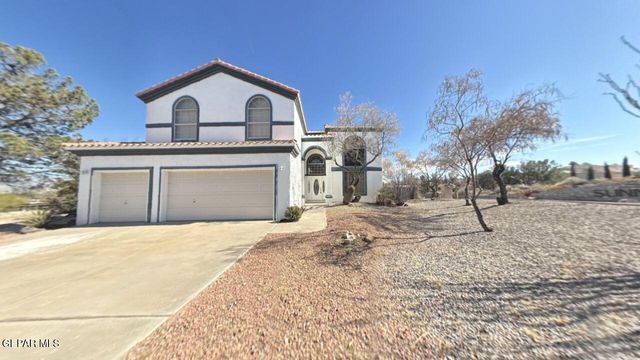 55 S TREVINO Road, Santa Teresa, NM 88008