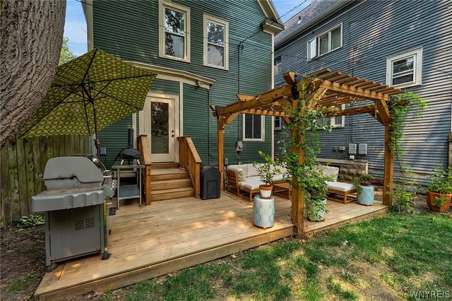 707 Richmond Avenue, Buffalo, NY 14222