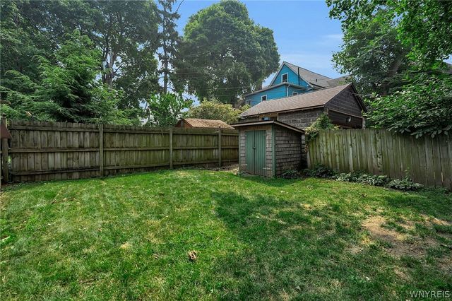 707 Richmond Avenue, Buffalo, NY 14222