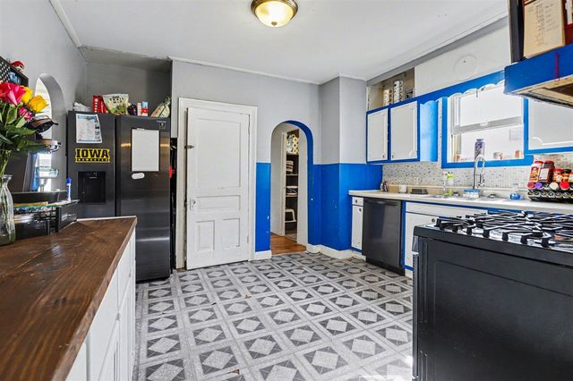 416 Forest Street, Kalamazoo, MI 49001