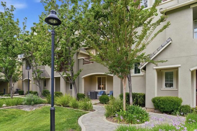 2092 Sheffield Drive, San Jose, CA 95131