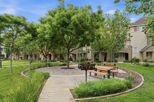 2092 Sheffield Drive, San Jose, CA 95131