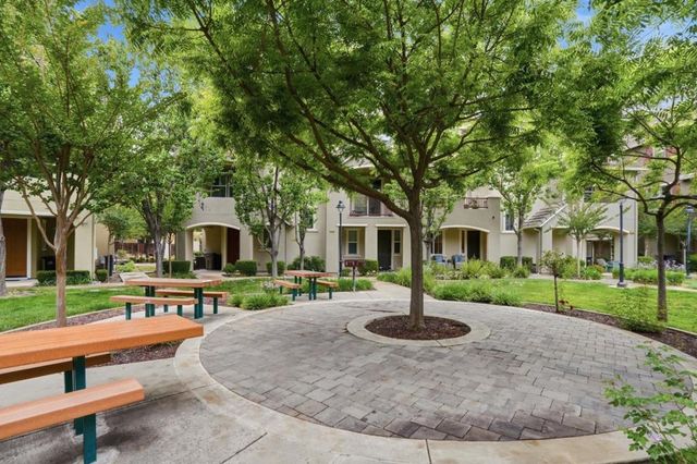 2092 Sheffield Drive, San Jose, CA 95131