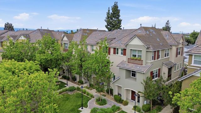 2092 Sheffield Drive, San Jose, CA 95131