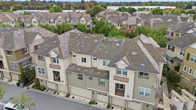 2092 Sheffield Drive, San Jose, CA 95131