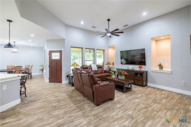 200 Wood Cove, Georgetown, TX 78633