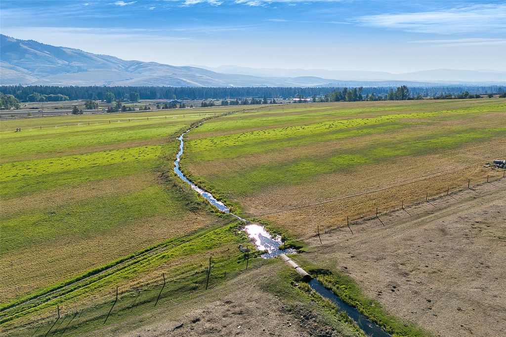 000 Homestead Village, Florence, MT 59833 photo 10