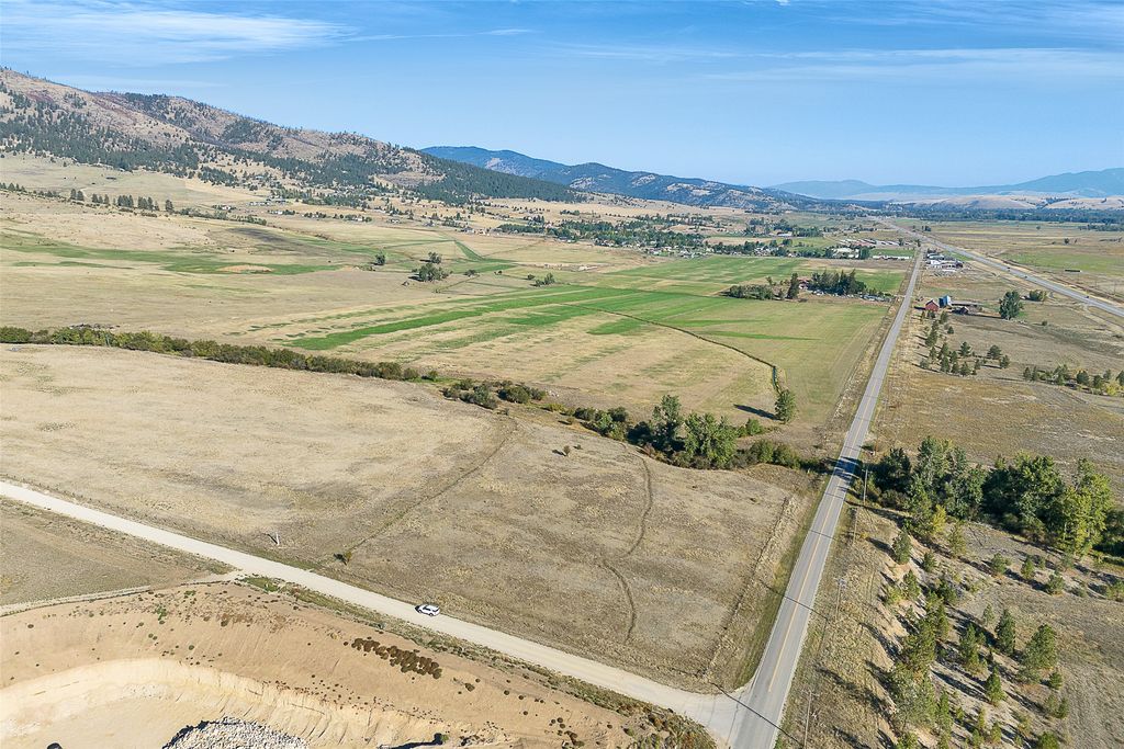 000 Homestead Village, Florence, MT 59833 photo 13