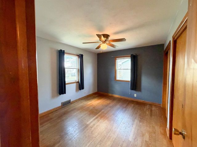 1534 S Osborne Avenue, Janesville, WI 53546