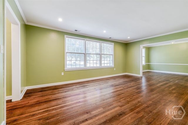 5114 Abercorn Street, Savannah, GA 31405