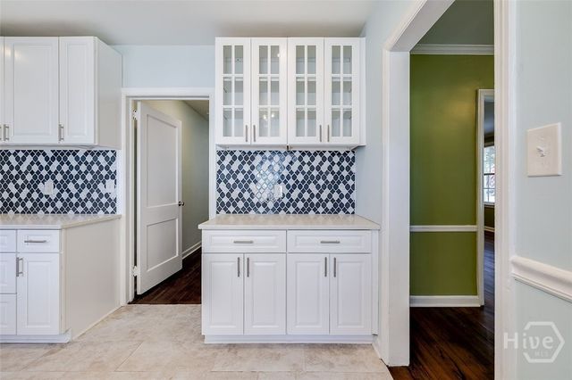 5114 Abercorn Street, Savannah, GA 31405