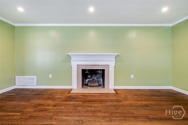 5114 Abercorn Street, Savannah, GA 31405