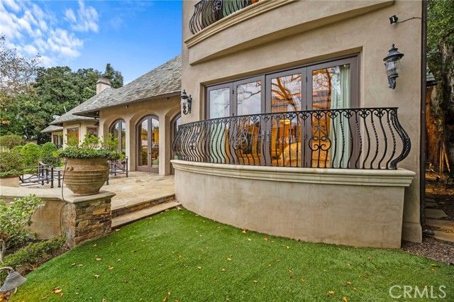 7 Lochmoor, Newport Beach, CA 92660